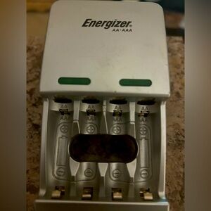 Energizer battery charger